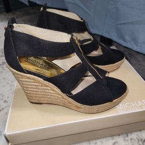 Michael Kors Daminta Wedge